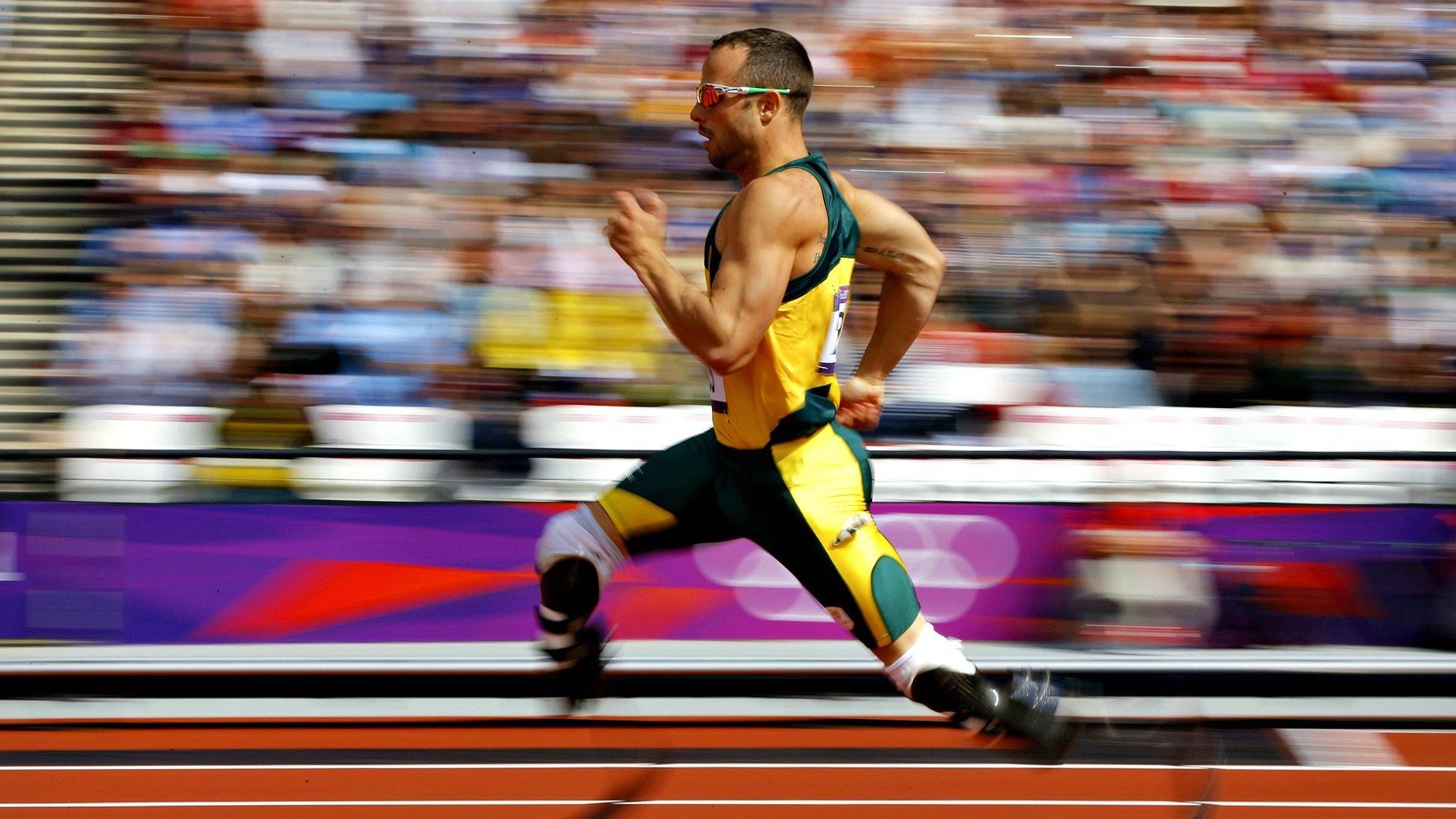 世界情侣接力跑锦标赛 终点处“求婚区”见证多对佳偶